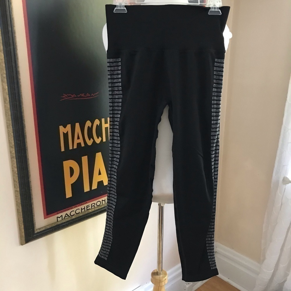 Yelete High Waist Tight Knit Sweat-Wicking Legging